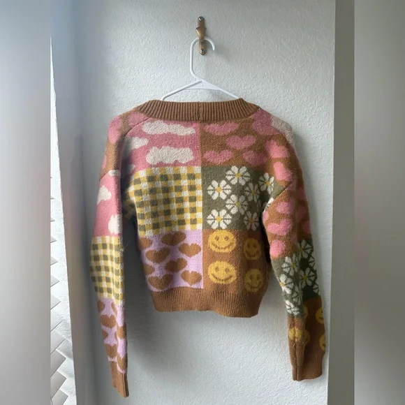 DEBUT PATCHWORK COLORBLOCK CROPPED CARDIGAN EUC SIZE EXTRA SMALL - Picture 2 of 4